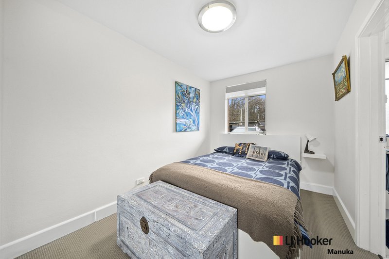 Photo - 5/46 Mcmillan Crescent, Narrabundah ACT 2604 - Image 4