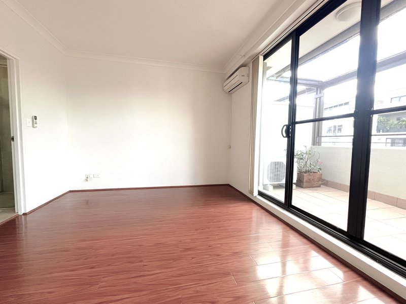 Photo - 54/7-9 Belgrave Street, Kogarah NSW 2217 - Image 6