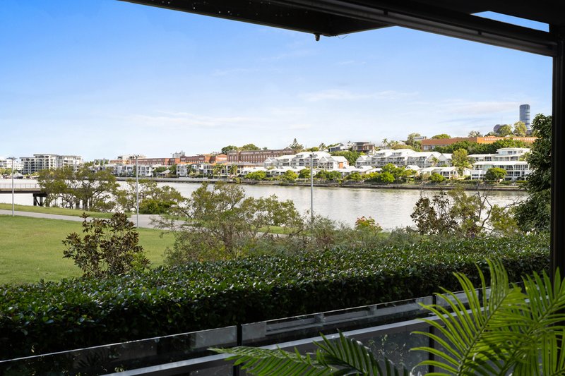 Photo - 5/47 Addison Avenue, Bulimba QLD 4171 - Image 2