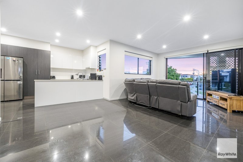 Photo - 5/47 Dickenson Street, Carina QLD 4152 - Image 5