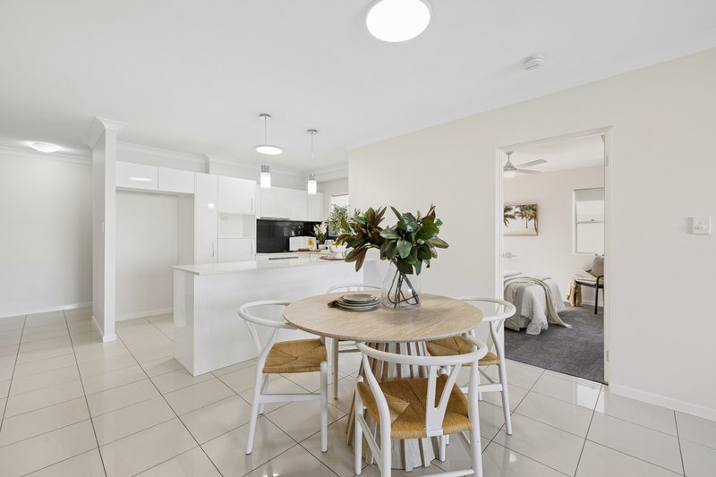 Photo - 5/47 Kates Street, Morningside QLD 4170 - Image 6