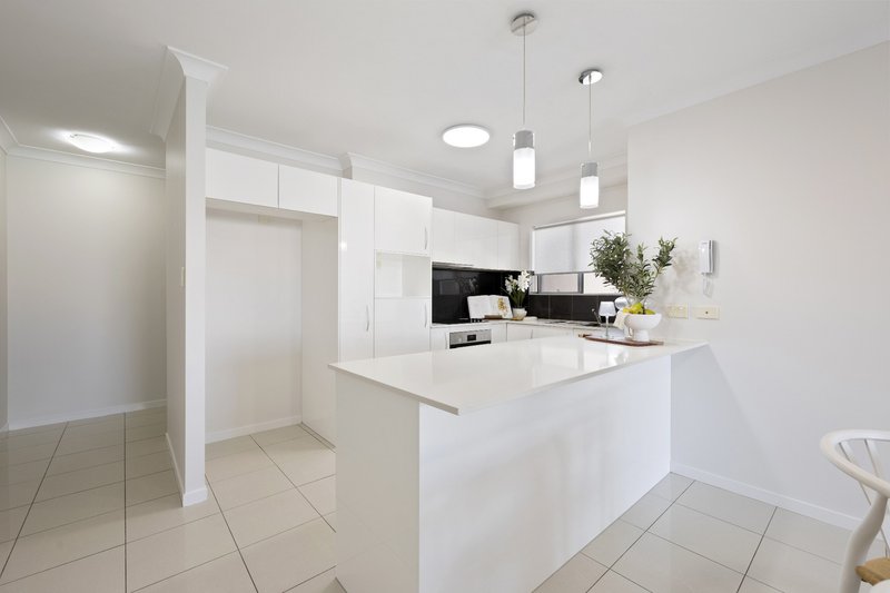 Photo - 5/47 Kates Street, Morningside QLD 4170 - Image 13