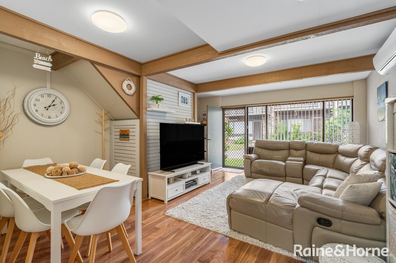 Photo - 5/48 Ocean Street, Mollymook NSW 2539 - Image 9