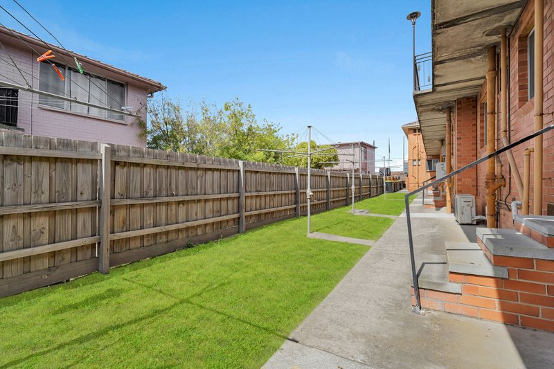 Photo - 5/48 Princes Highway, Dandenong VIC 3175 - Image 7