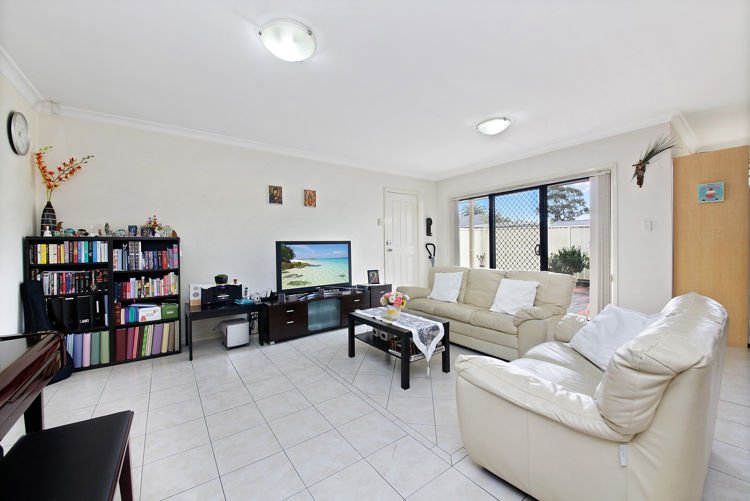 Photo - 5/483 Woodville Road, Guildford NSW 2161 - Image 3