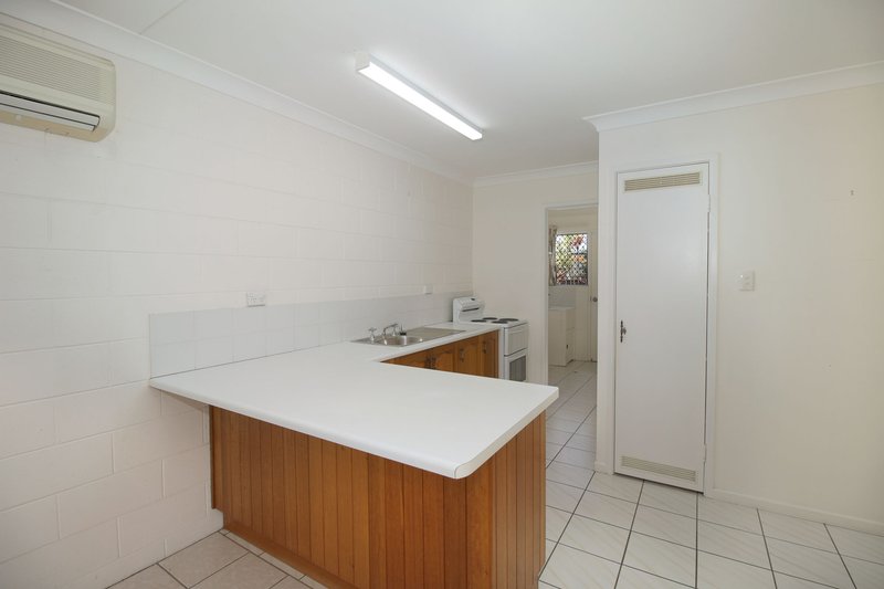 Photo - 5/49 Camp Street, Mundingburra QLD 4812 - Image 4