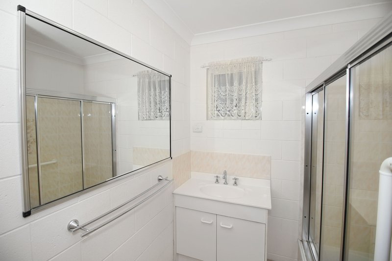 Photo - 5/49 Camp Street, Mundingburra QLD 4812 - Image 6