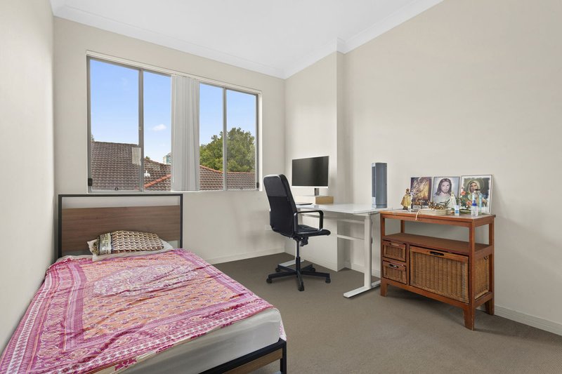 Photo - 5/49 Fennell Street, North Parramatta NSW 2151 - Image 6