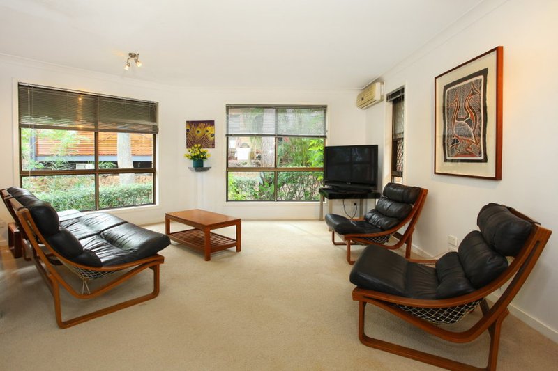 Photo - 5/490 Nerang Road, Ashmore QLD 4214 - Image 2