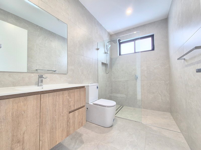 Photo - 54A Allambee Crescent, Beverly Hills NSW 2209 - Image 7