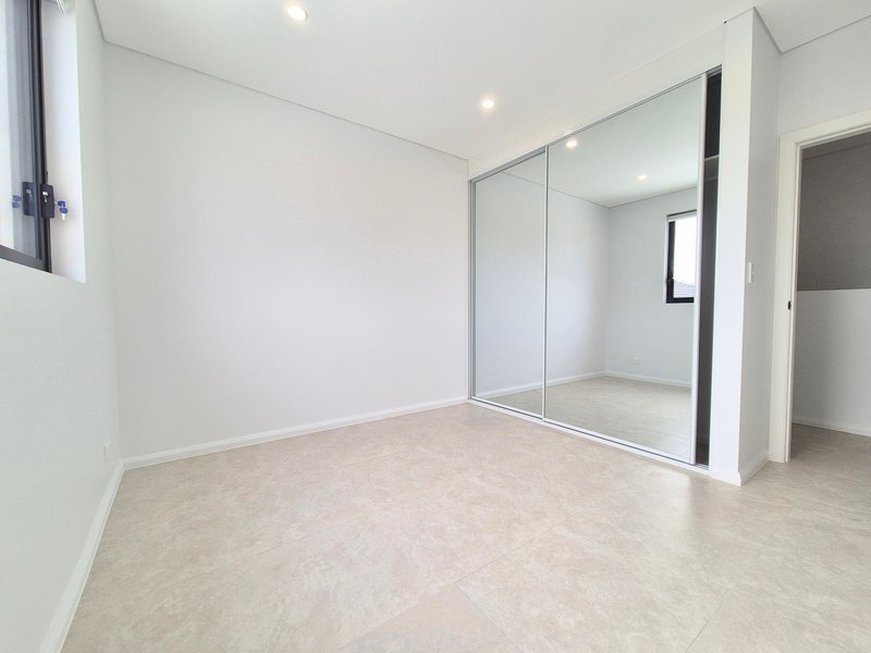 Photo - 54A Allambee Crescent, Beverly Hills NSW 2209 - Image 9