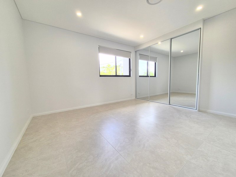 Photo - 54A Allambee Crescent, Beverly Hills NSW 2209 - Image 13