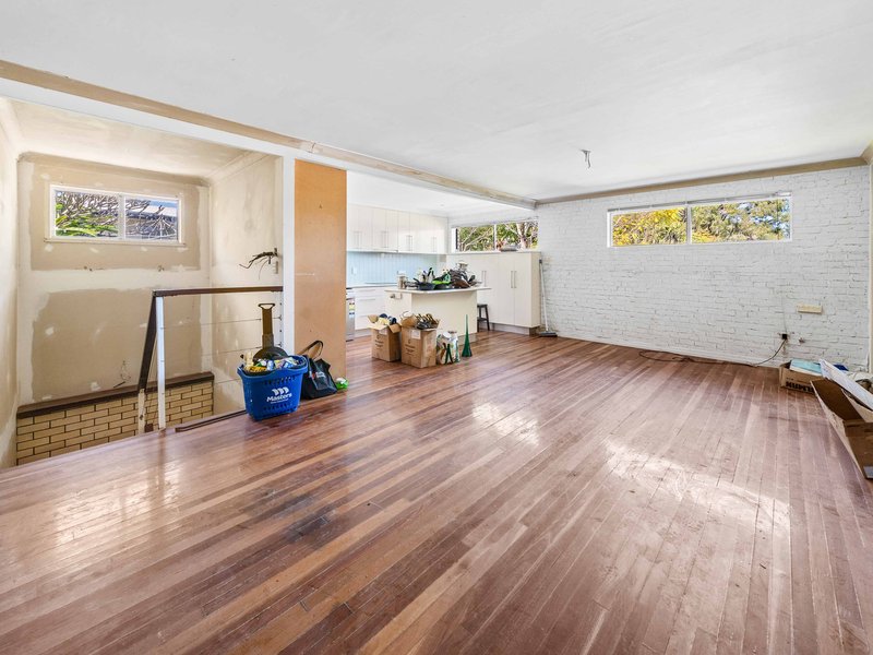 Photo - 54a Chermside Road, Eastern Heights QLD 4305 - Image 6