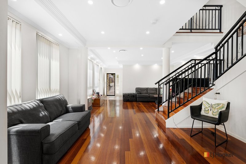 Photo - 54A Dowling Street, Bardwell Valley NSW 2207 - Image 3