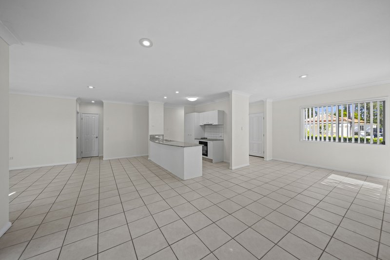 Photo - 54A Harrier Drive, Burleigh Waters QLD 4220 - Image 6