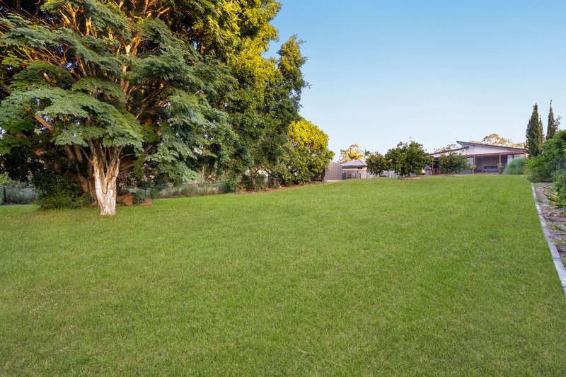 Photo - 54A Riverdowns Crescent, Helensvale QLD 4212 - Image 18