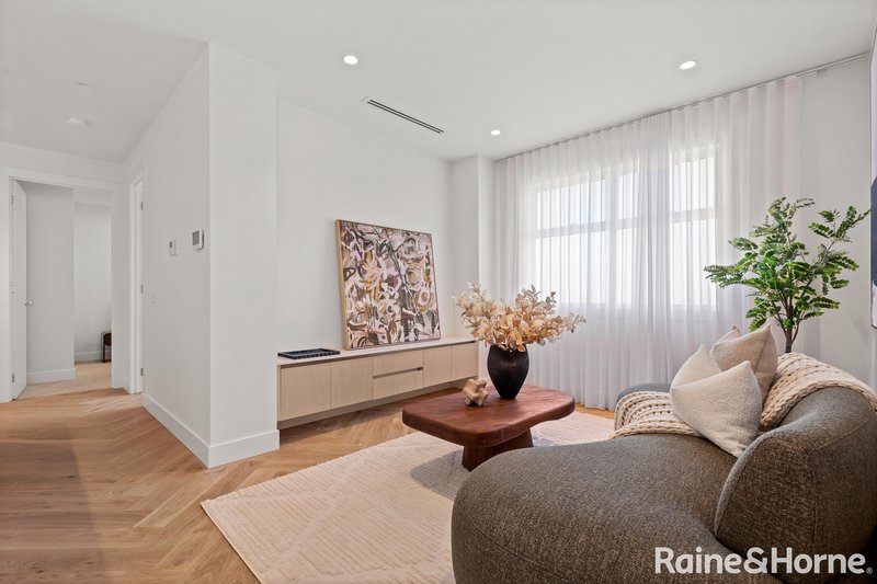 Photo - 54A Sutherland Street, Hadfield VIC 3046 - Image 10