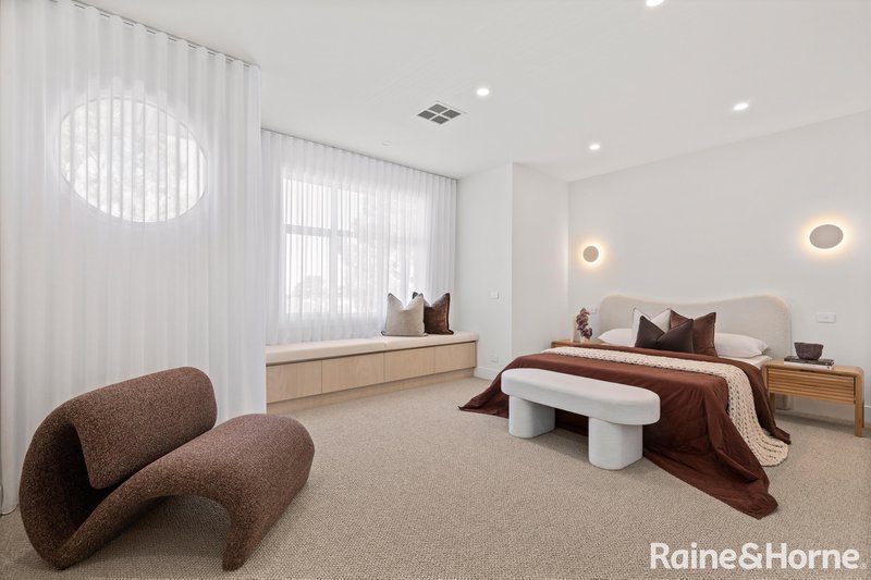 Photo - 54A Sutherland Street, Hadfield VIC 3046 - Image 11