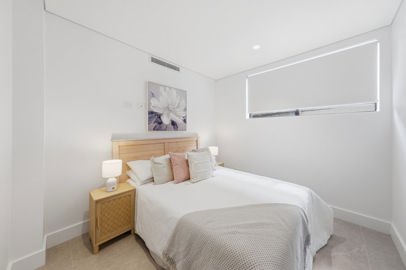 Photo - 54B Ian Crescent, Chester Hill NSW 2162 - Image 12