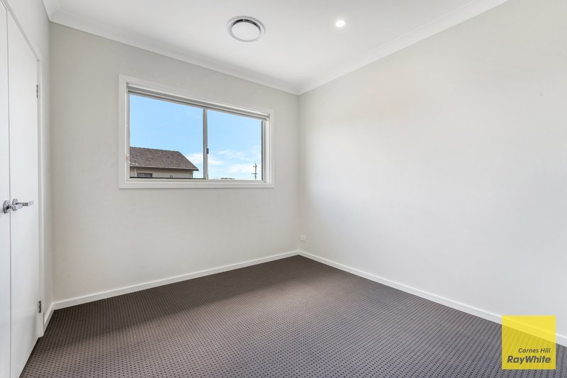 Photo - 54b Throsby Street, Fairfield Heights NSW 2165 - Image 7