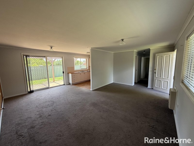 Photo - 5/5-12 Keithian Place, Orange NSW 2800 - Image 4