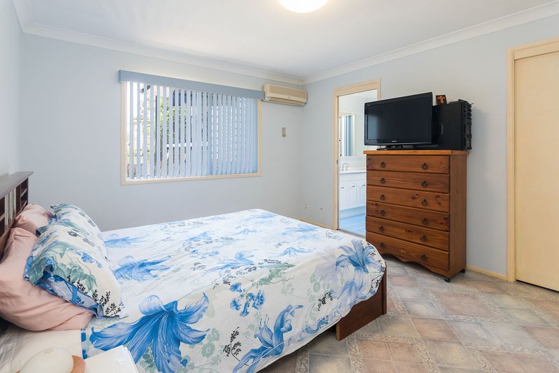 Photo - 55-57 Thorne Road, Birkdale QLD 4159 - Image 5