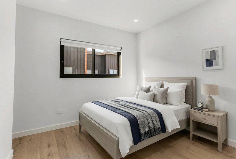 Photo - 5/5-7 Craig Avenue, Moorebank NSW 2170 - Image 7