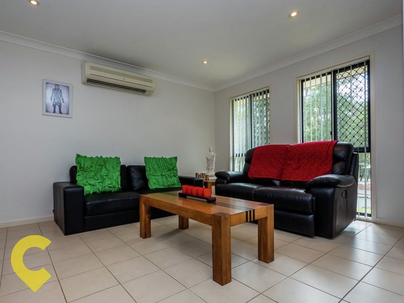 Photo - 55 Admiral Crescent, Springfield Lakes QLD 4300 - Image 3