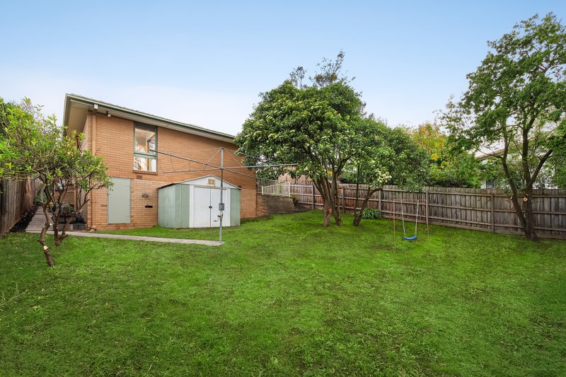Photo - 55 Allima Avenue, Yallambie VIC 3085 - Image 8