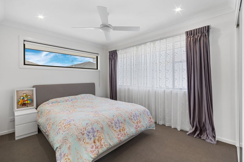 Photo - 55 Ascent Street, Rochedale QLD 4123 - Image 10