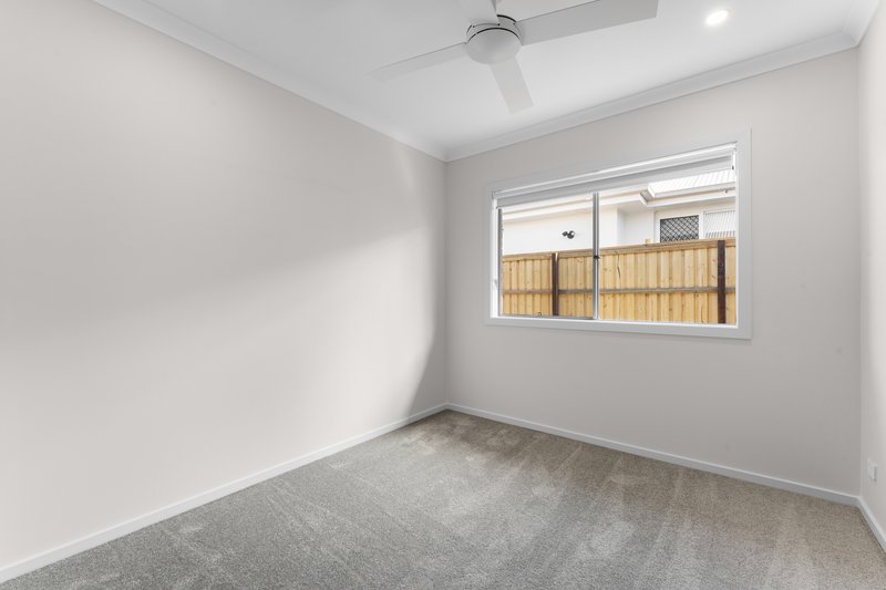 Photo - 55 Auburn Crescent, Ripley QLD 4306 - Image 8