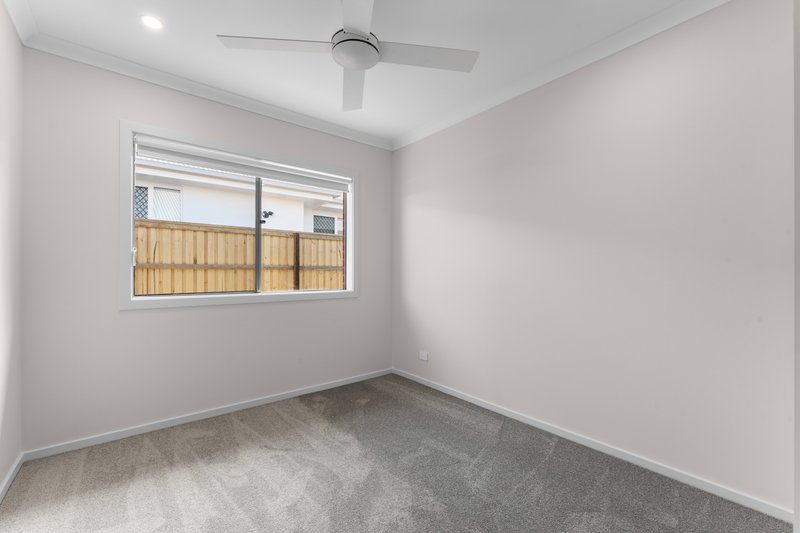 Photo - 55 Auburn Crescent, Ripley QLD 4306 - Image 9