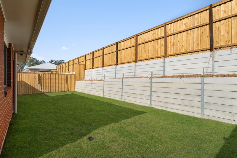 Photo - 55 Auburn Crescent, Ripley QLD 4306 - Image 17
