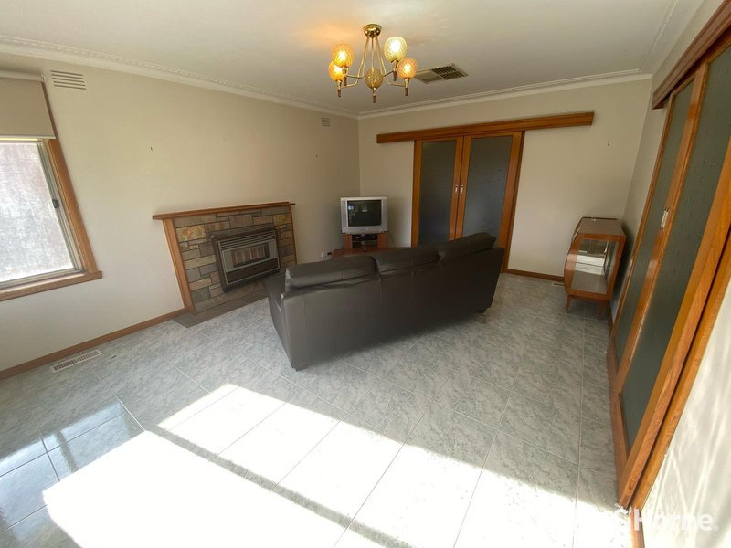 Photo - 55 Augusta Avenue, Campbellfield VIC 3061 - Image 3