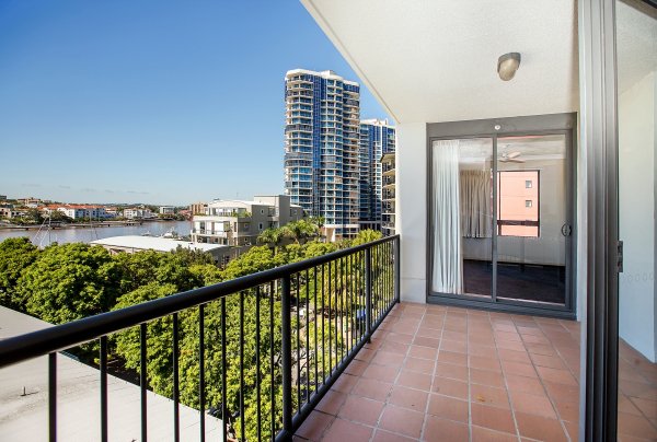 55 Baildon Street, , Kangaroo Point QLD 4169