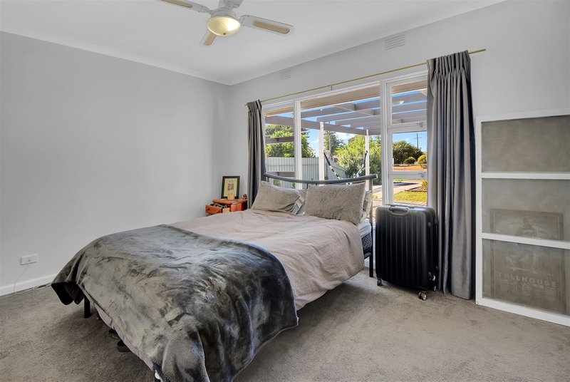 Photo - 55 Baillie Street, Horsham VIC 3400 - Image 6