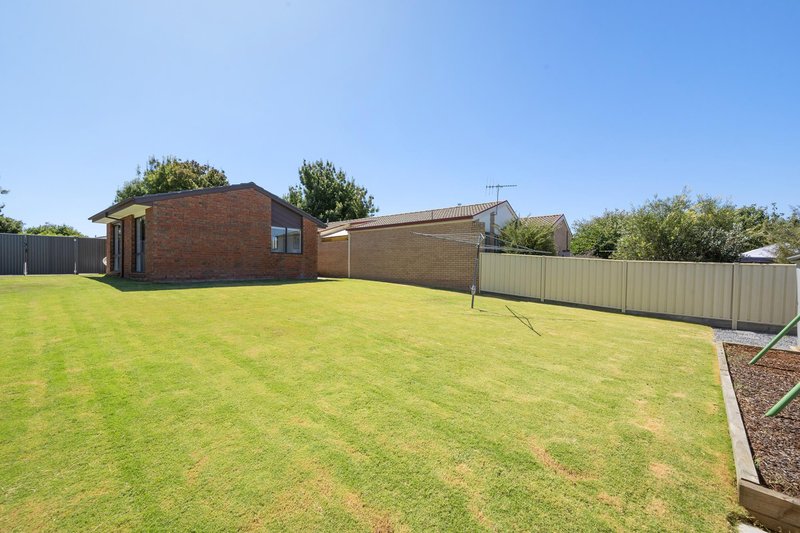 Photo - 55 Bargang Crescent, Ngunnawal ACT 2913 - Image 3