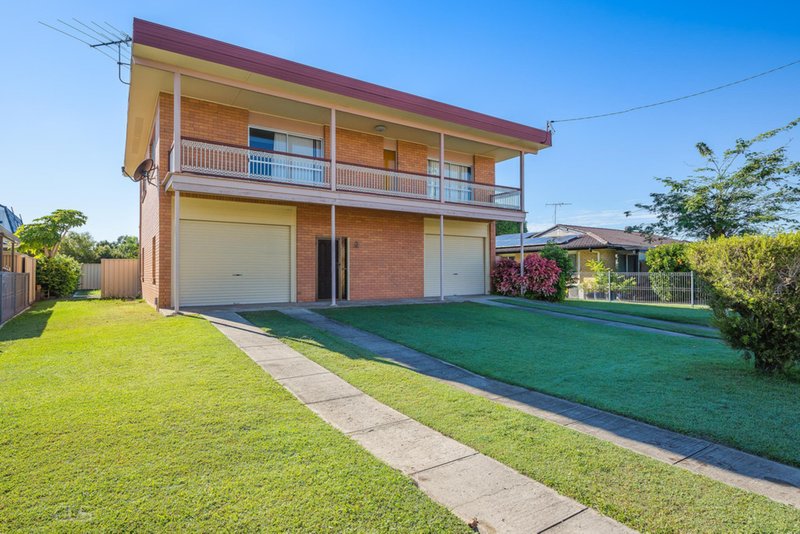 Photo - 55 Bestman Avenue, Bongaree QLD 4507 - Image 2