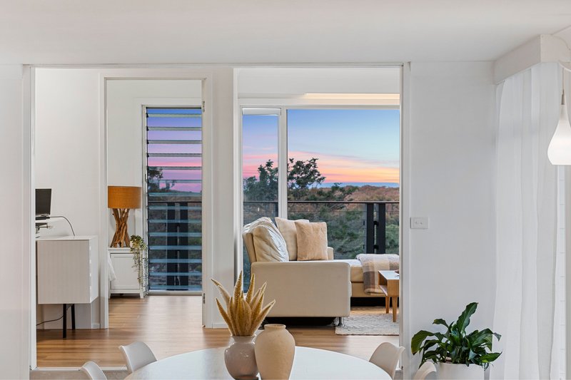 Photo - 55 Brentor Street, Belmont North NSW 2280 - Image 2