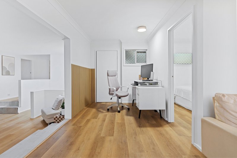 Photo - 55 Brentor Street, Belmont North NSW 2280 - Image 9