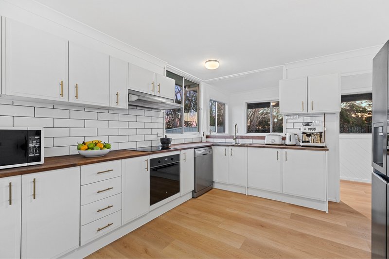 Photo - 55 Brentor Street, Belmont North NSW 2280 - Image 12