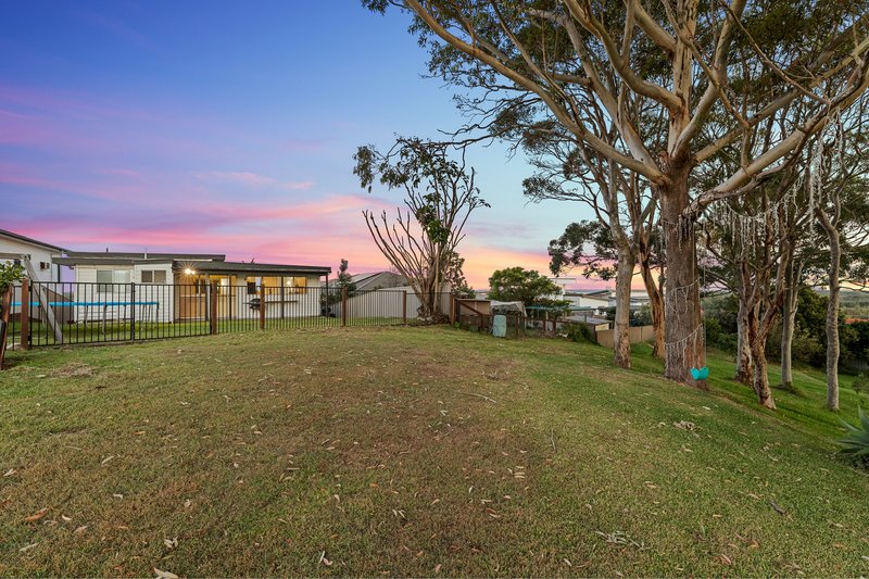 Photo - 55 Brentor Street, Belmont North NSW 2280 - Image 23