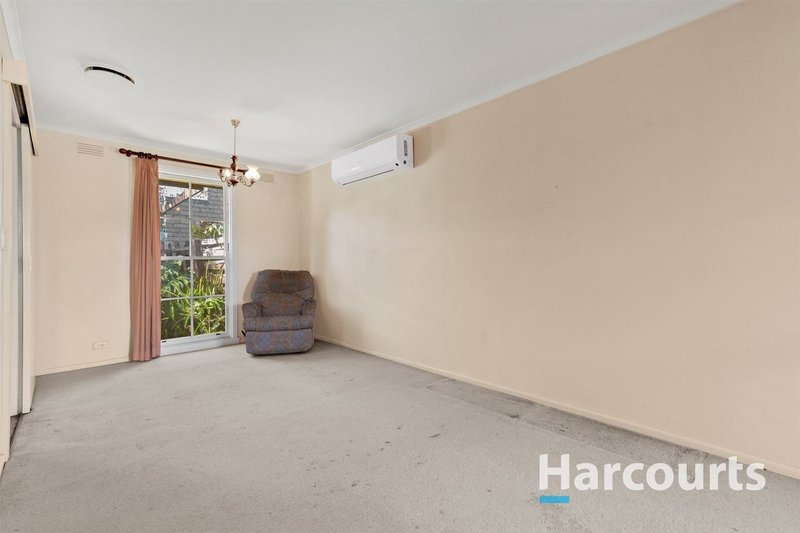 Photo - 55 Cambden Park Parade, Ferntree Gully VIC 3156 - Image 4