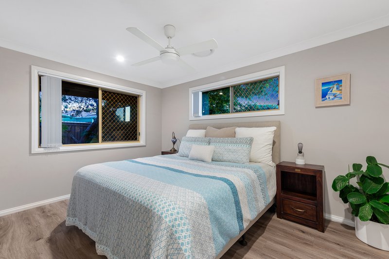 Photo - 55 Camberwell Circuit, Robina QLD 4226 - Image 15