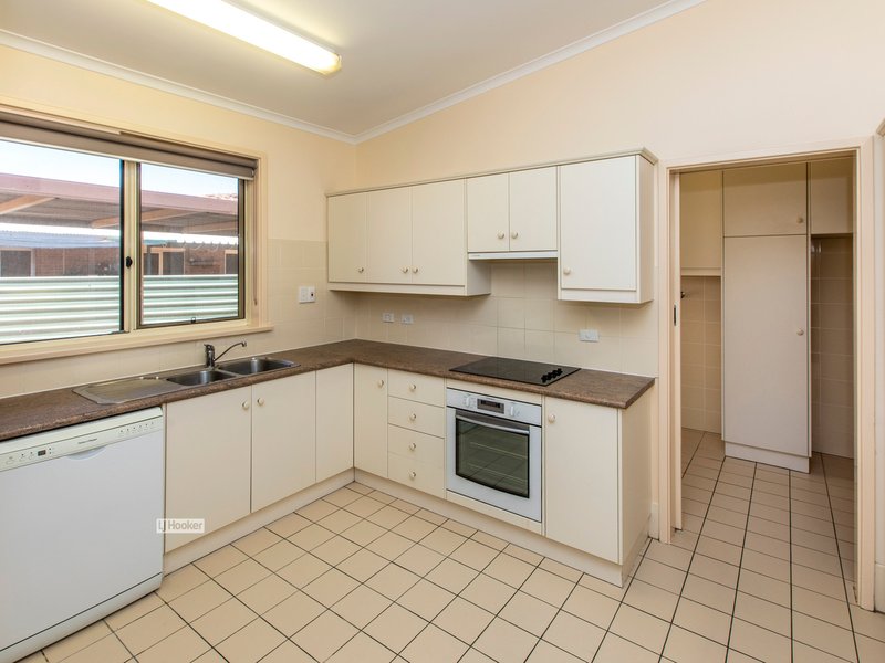 Photo - 55 Carruthers Crescent, Gillen NT 0870 - Image 5