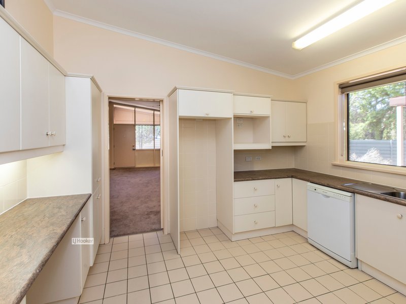 Photo - 55 Carruthers Crescent, Gillen NT 0870 - Image 7