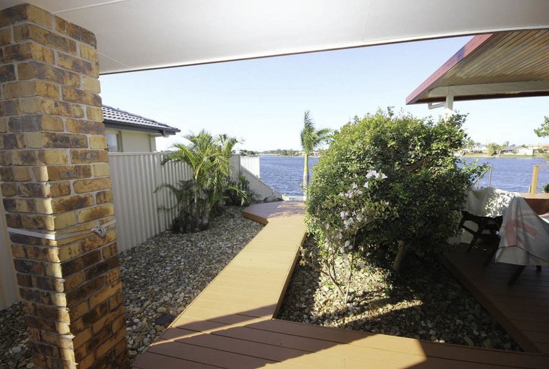 Photo - 55 Cassowary Drive, Burleigh Waters QLD 4220 - Image 14