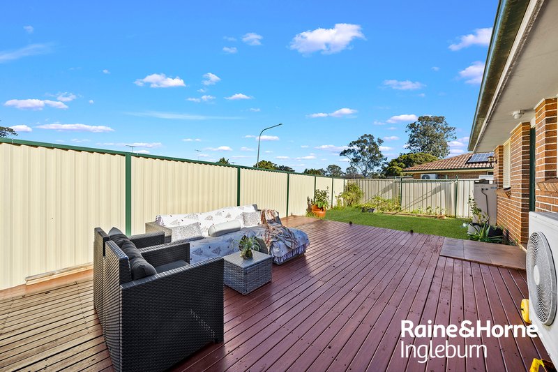 Photo - 5/5 Casuarina Place, Macquarie Fields NSW 2564 - Image 9