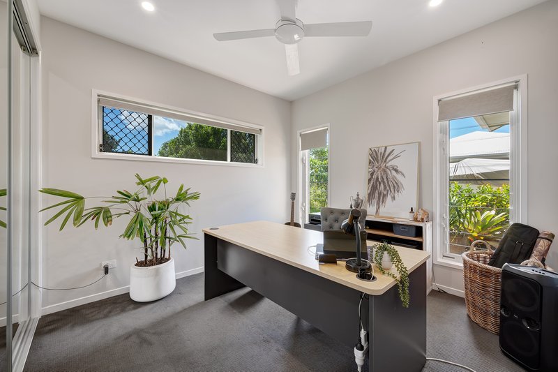 Photo - 55 Celestine Place, Rosemount QLD 4560 - Image 13