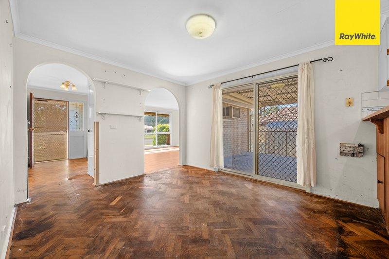 Photo - 55 Centenary Avenue, Melton VIC 3337 - Image 4